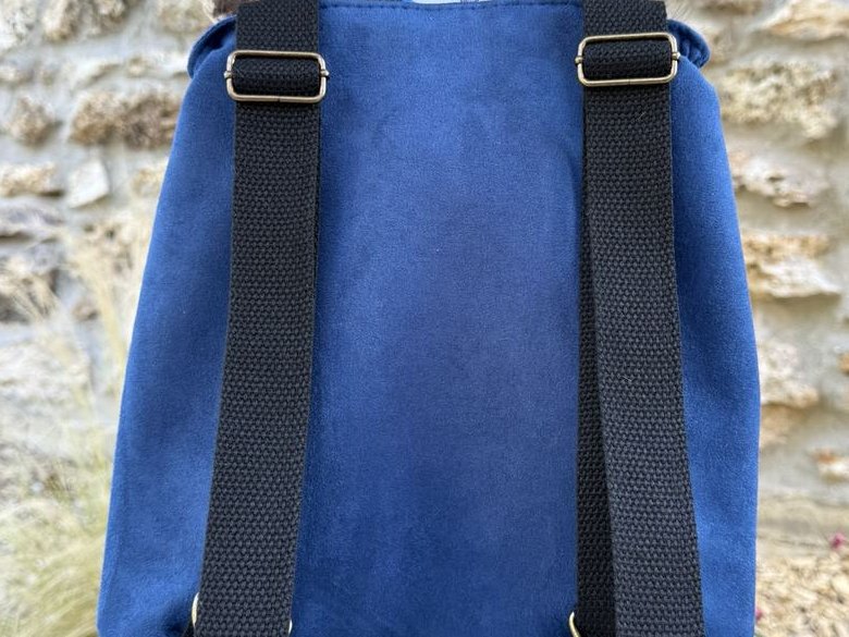 Dos de sac à dos Gaspard en suédine bleue